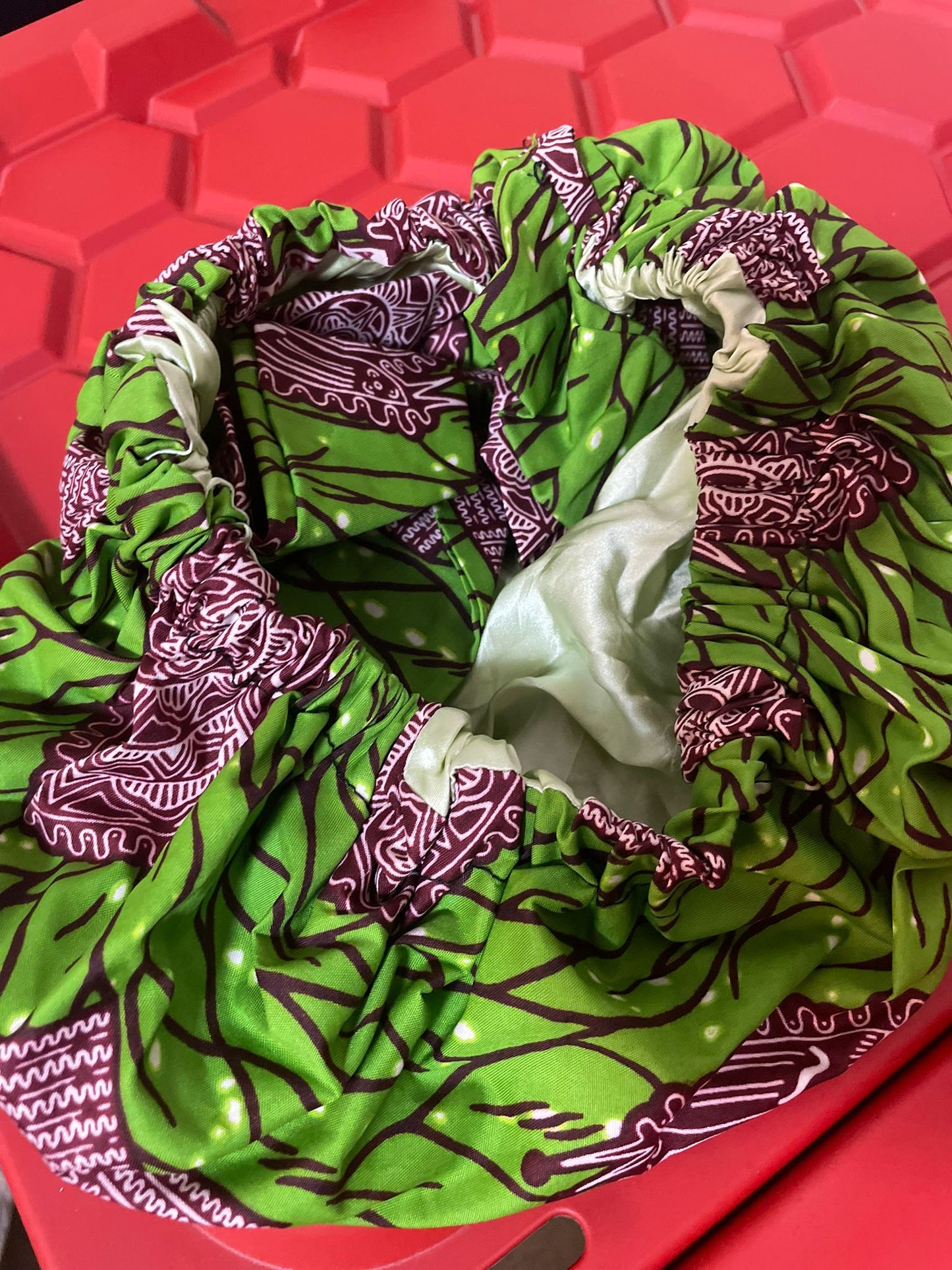 Mary Jade Boutique - Hair bonnet - Printed wax Bonnet, Double Layer, Sleep Cap, Sleeping Hat, Women Night Hair Care Accessories. Man's hair protection