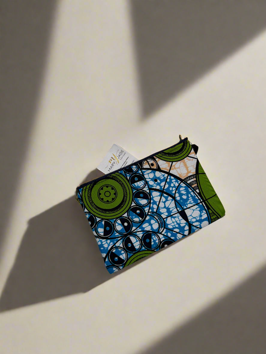 Mary Jade Boutique - LIVY makeup bag