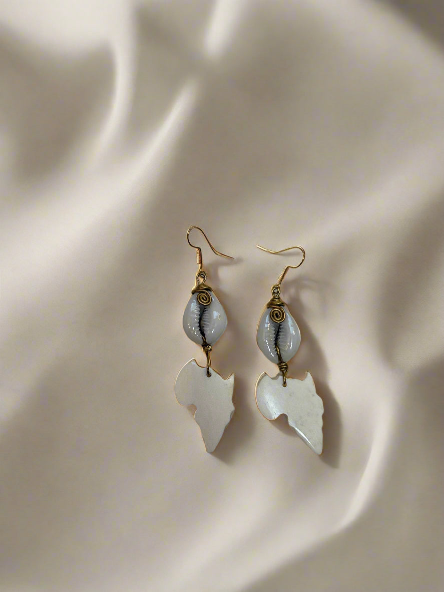 Mary Jade Boutique - Bone Earrings