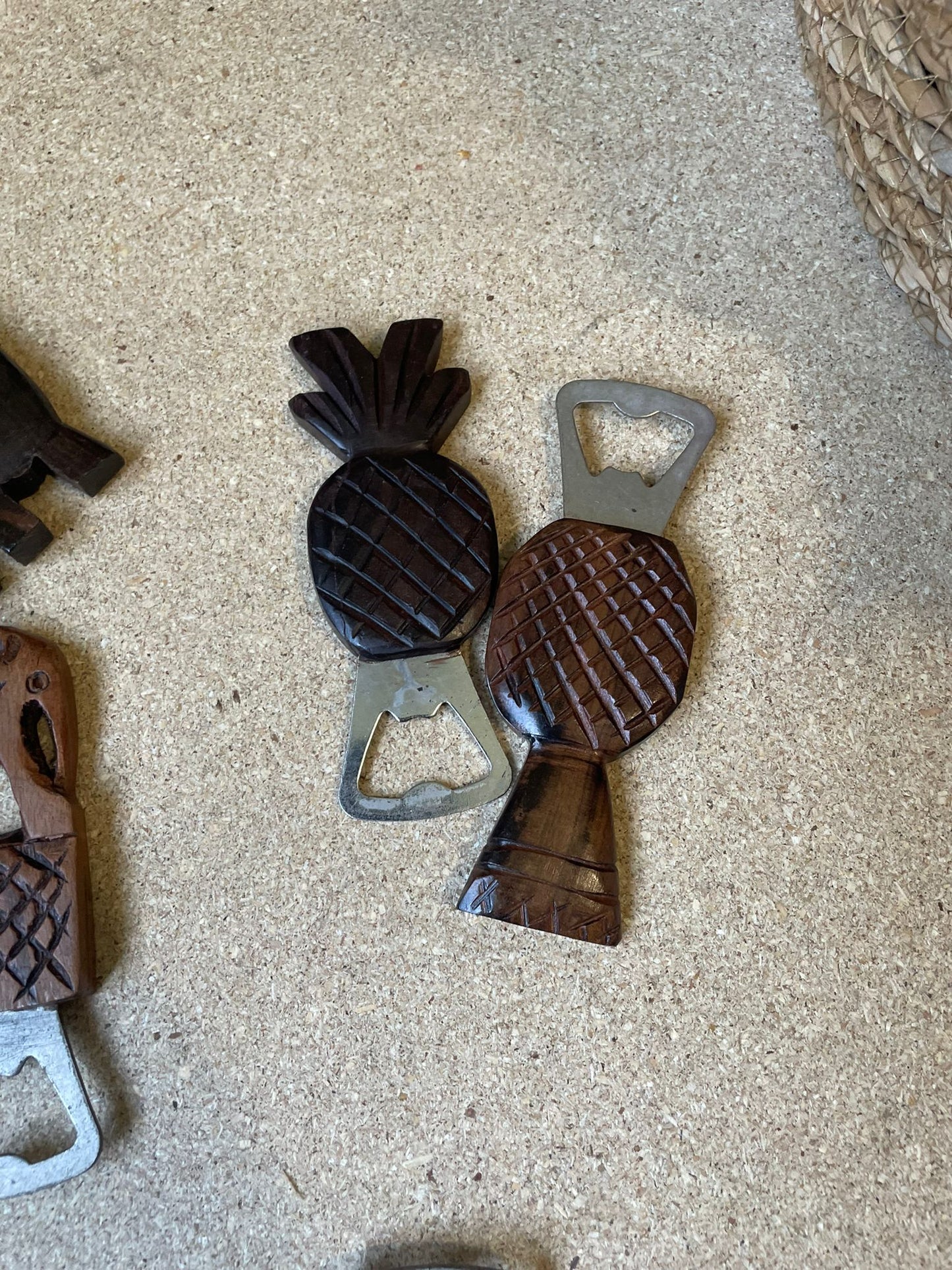 Ouvre-bouteille/ bottle opener