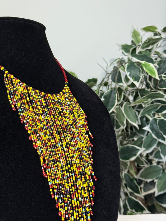 Mary Jade Boutique - Elegant beaded necklace