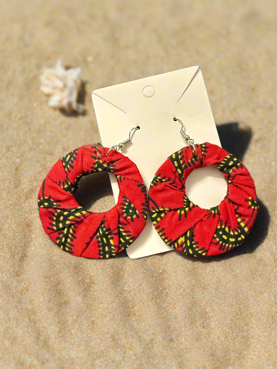 Mary Jade Boutique - Earrings loop