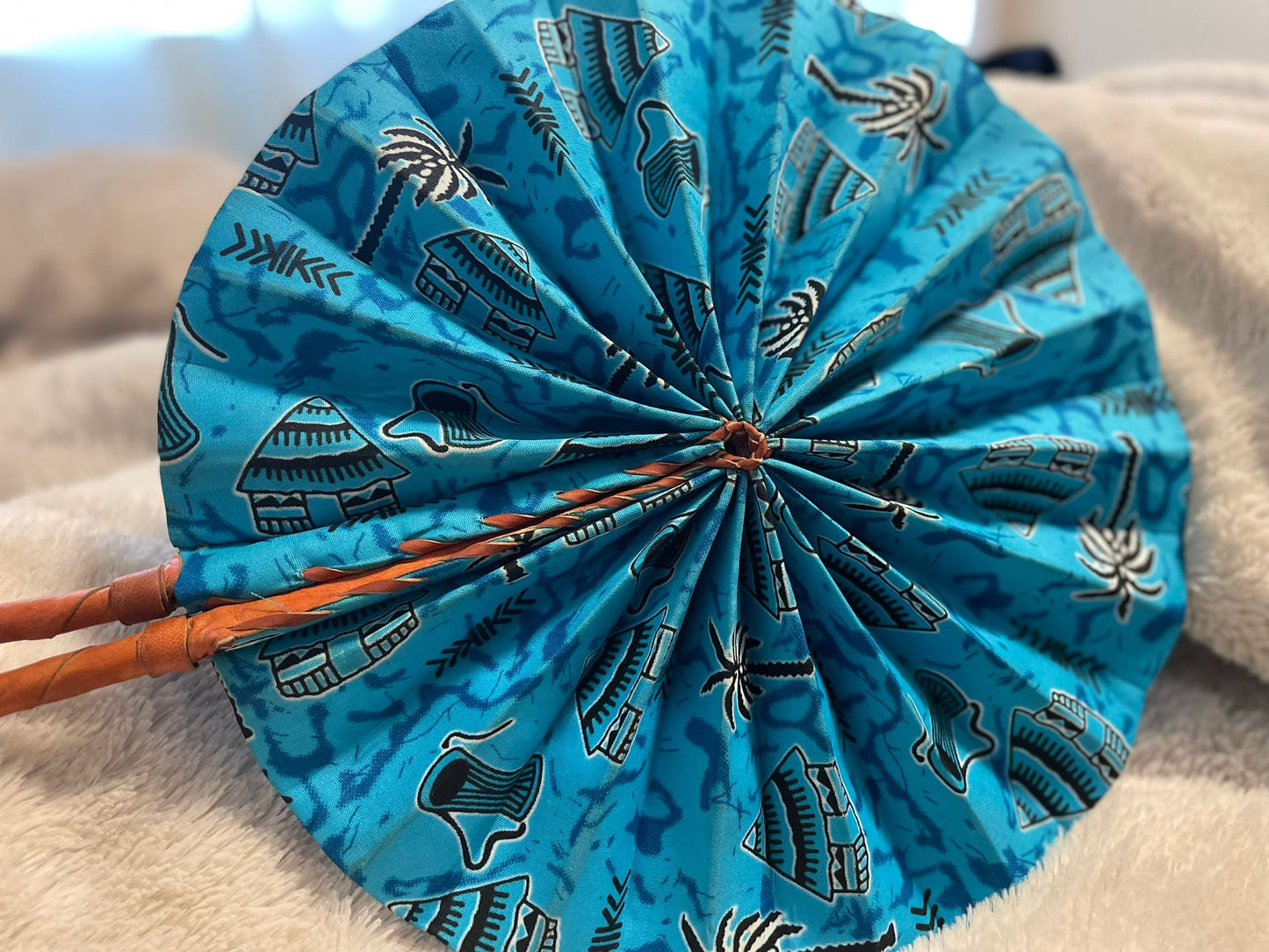 Mary Jade Boutique - Tiadem's Fans